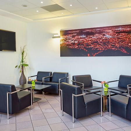 Holiday Inn Toulon City Centre By Ihg Exterior photo