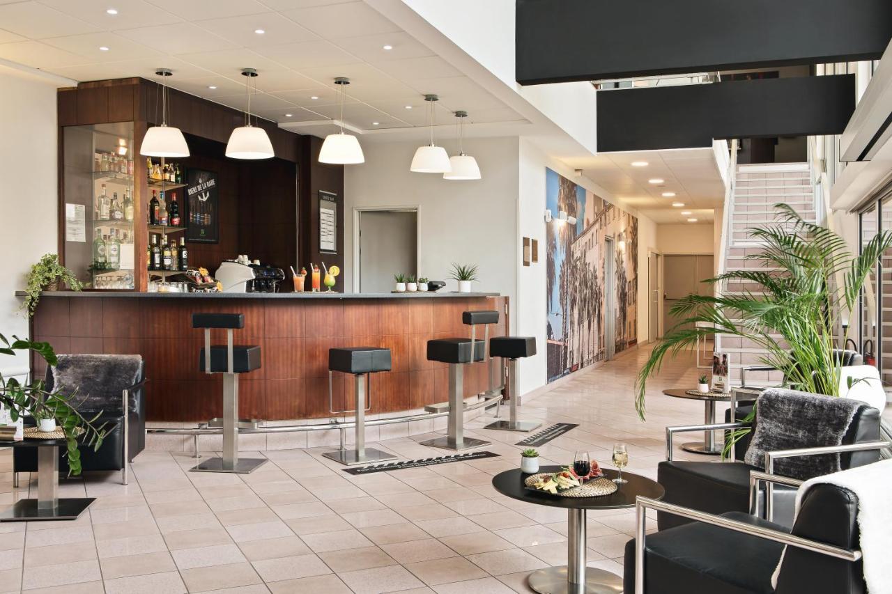 Holiday Inn Toulon City Centre By Ihg Exterior photo