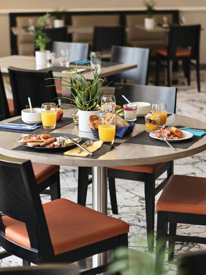 Holiday Inn Toulon City Centre By Ihg Exterior photo