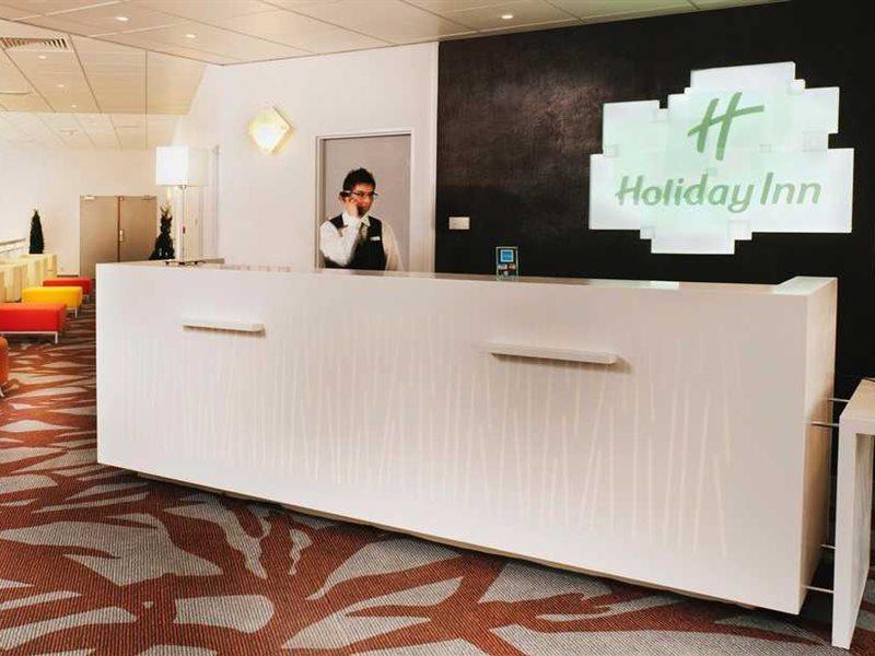Holiday Inn Toulon City Centre By Ihg Exterior photo
