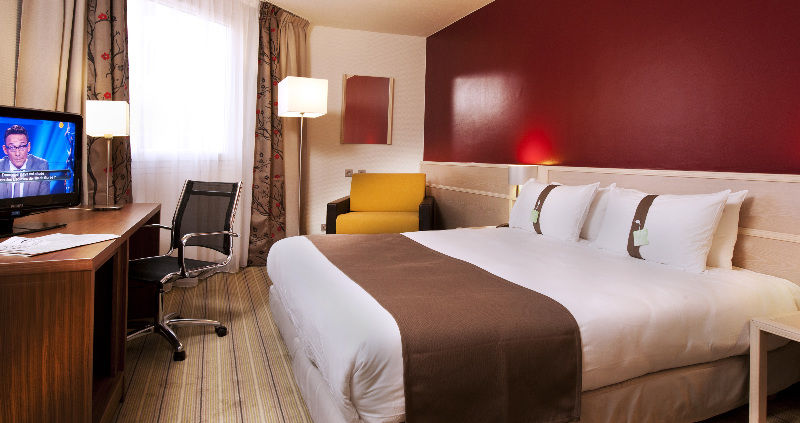 Holiday Inn Toulon City Centre By Ihg Exterior photo